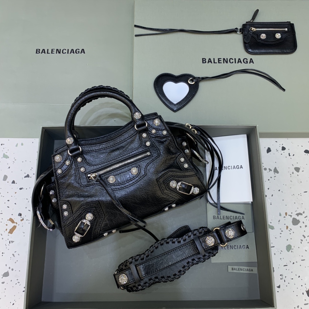 NEO CAGOLE XS ラインストーン付き レザー バレンシアガ バック コピー カジュアル 個性的 ハンドバッグ