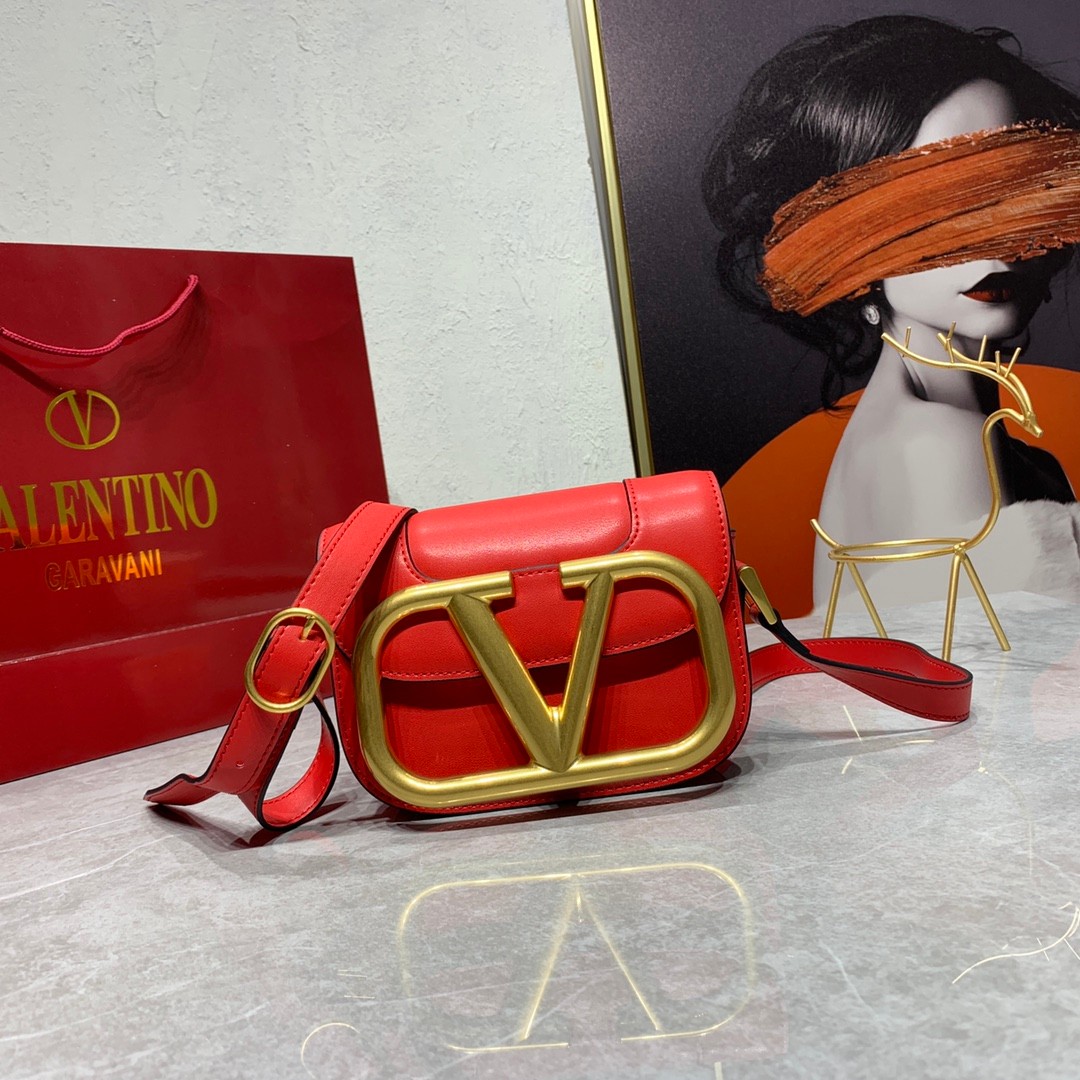 人気 高級感 ヴァレンティノ バッグ コピー ミニ Vロゴ カーフレザー レディース ショルダーバッグ
