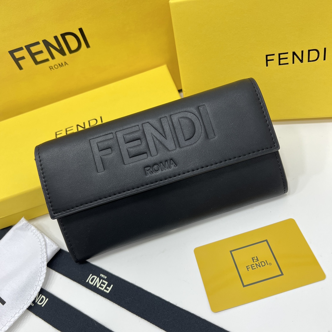 FENDI ROMA コンチネンタル財布 フェンディ 財布 人気 コピー ウォレット ブラック