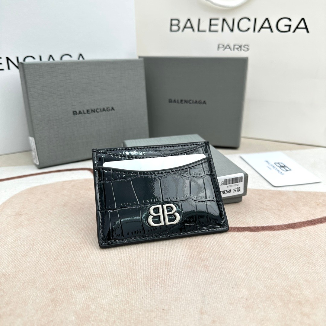 高級感 クロコ型押し BBロゴ カードホルダー バレンシアガ 財布 コピー 人気
