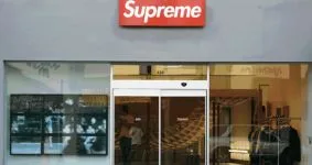 シュプリーム コピー：高品質なファッションの代名詞としての偽物の魅力