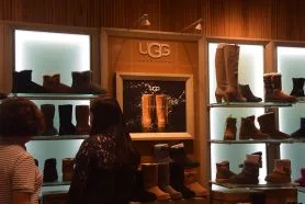 UGGコピーで暖かな冬を楽しもう！