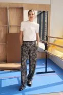 トリー バーチ コピー通販 高品質なレプリカファッションアイテム、おしゃれを存分に楽しもう！