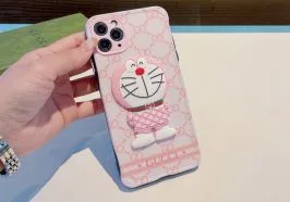 グッチ アイフォンケース コピー スマートフォンをラグジュアリーに彩る