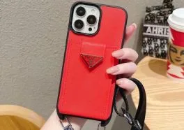 プラダ スマートフォンケース コピー スタイリッシュな保護を