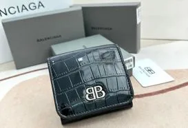 高品質なバレンシアガメンズ財布コピー品の選び方