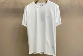 クリスチャン・ディオール服コピー品の選び方と魅力