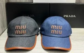 ミュウミュウ 小物 コピーでアクセサリーの楽しみを広げる