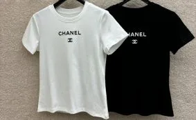 シャネルコピー半袖Tシャツでスタイリッシュに決める方法