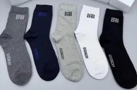 ジバンシィ 靴下 コピーで快適さとスタイルを両立