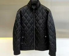 アルマーニ 服 コピーで手軽に高級感を楽しむ