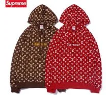 シュプリーム パーカー コピーで快適かつおしゃれなスタイルを手に入れる