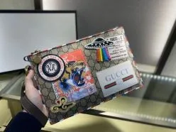 シュプリーム レディースバッグ コピーで洗練されたスタイルを手軽に実現