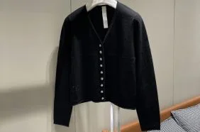 クロムハーツニットウェアコピー冬のファッションを格上げする逸品