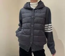トム ブラウン 服 コピー 日常を彩るエレガンスと品質の融合