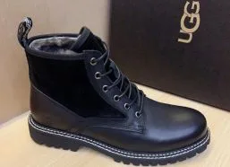 UGGメンズシューズコピーの高品質と信頼できる取引