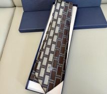 ヴェルサーチ 小物 コピー｜洗練されたデザインが光る高品質アイテム