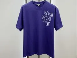 オフホワイト 半袖Tシャツ コピーで作る夏のトレンドスタイル