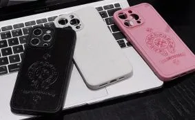 クロムハーツ アイフォンケース コピー Chrome Heartsの魅力を手元に