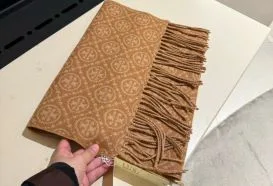 トリー バーチ コピー 高品質で洗練されたデザインの人気ブランドアイテム