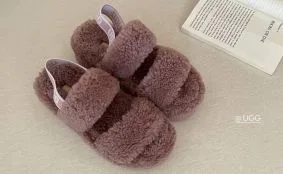 UGG サンダル コピーで楽しむ上質な履き心地｜夏の人気レプリカ特集