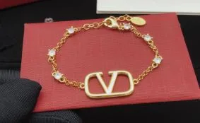 高品質ヴァレンティノ ブレスレット コピーを安心購入