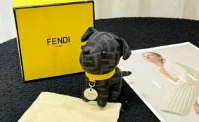 フェンディ キーホルダー スーパーコピー高品質通販
