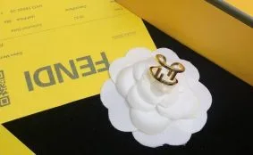フェンディ 指輪 スーパーコピー高品質専門通販