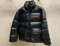 高品質プラダ男性用ダウンジャケット スーパーコピー特集