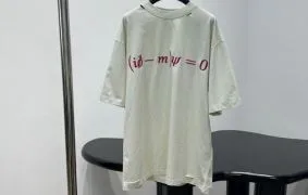 高品質バレンシアガ 半袖Tシャツ スーパーコピー通販
