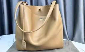 高品質バレンシアガ メンズバッグ スーパーコピー通販