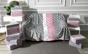 クリスチャン・ディオール ブランケット スーパーコピー高品質通販