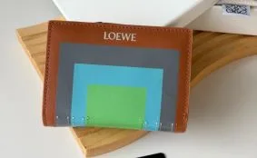 【N級品】ロエベ 財布 スーパーコピー優良店｜本物同等の品質