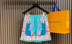 到着保証！ヴェルサーチ ズボン スーパーコピー最高級N級品