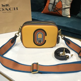 コーチバッグ セールコピー  Coachコーチの最新の女性クラシックロゴ CAMERAの全皮手袋