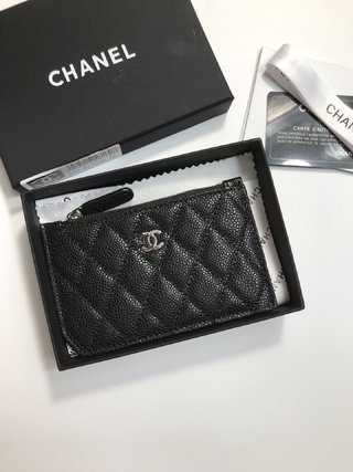 Chanelシャネルのコーナーモデル 細部まで申し分なく 高品質を堅持します シャネル 財布 レディースコピー コーナーデザインです