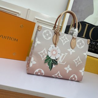 このOnTheGo中号の手袋は,シボレザーで古典的なMonogram模様の目立つ拡大をしております ルイヴィトンのバック コピー