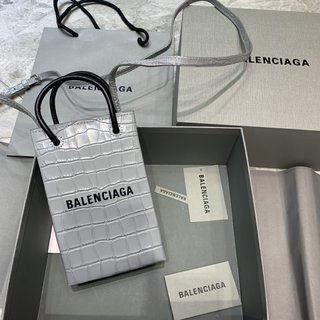 Balencia新潮から反則までのミニフォンバッグ バレンシアガ おすすめ バッグ