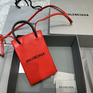 Balencia新潮から反則までのミニフォンバッグ 控えめでオシャレでおしゃれな人に欠かせない バレンシアガ バック 可愛い コピー