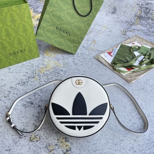 グッチ バッグ コピー お洒落 可愛い adidas x Gucci★〔オフィディア〕ショルダーバッグ ホワイト