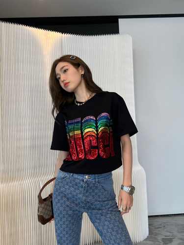 GUCCI エンブロイダリー入り コットン 半袖Tシャツ グッチ Tシャツ コピークロップド丈