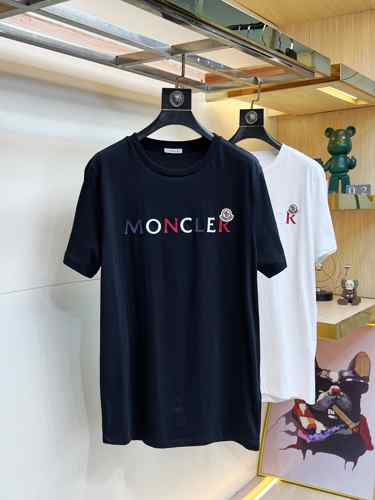 定番 人気 ラバーロゴ入りプリント モンクレール Tシャツ コピー 半袖 トップス