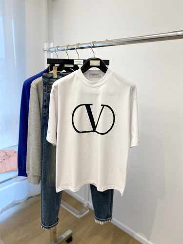 ヴァレンティノ Tシャツ コピー シンプル Vロゴ クルーネック コットン 半袖Tシャツ ホワイト