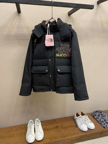 GUCCI x The North Face ダウンジャケット グッチ ダウンジャケット コピー ユニセックス