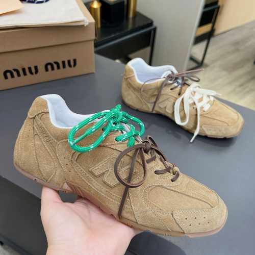 New Balance x Miu Miu xxx スエードスニーカー ミュウミュウ スニーカー コピー カーキ