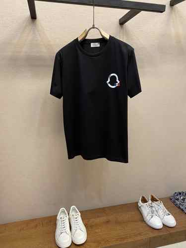 シンプル クルーネック 半袖Tシャツ モンクレール Tシャツ スーパーコピー ブラック