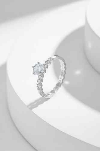 BEE DE CHAUMET 「ビー ドゥ ショーメ」コレクション ソリテールリング コピー