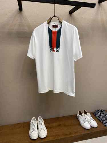 プリント コットンジャージー Tシャツ グッチ Tシャツ コピー クルーネック