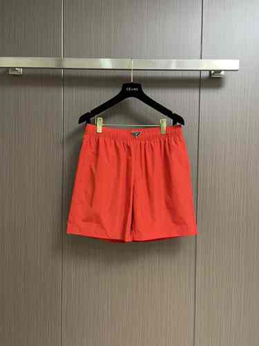 プラダ パンツ コピー シンプル カジュアル ショートパンツ レッド