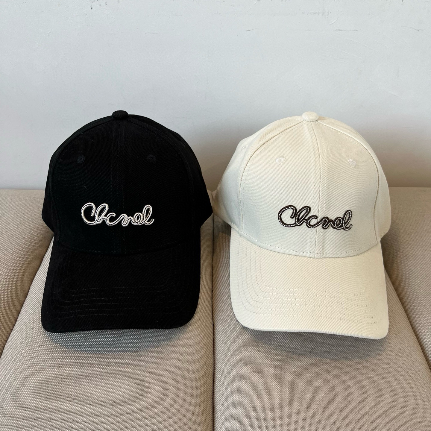 定番 シンプル ロゴ ベースボールキャップ シャネル 帽子 偽物 